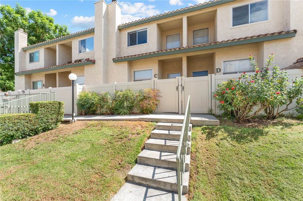 91 Tennessee Street - Photo 1