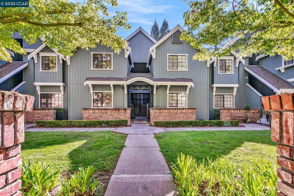 236 Canyon Woods Way - Photo 1