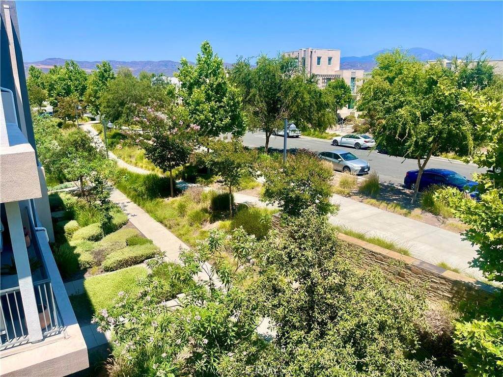 747 Beacon - Photo 1