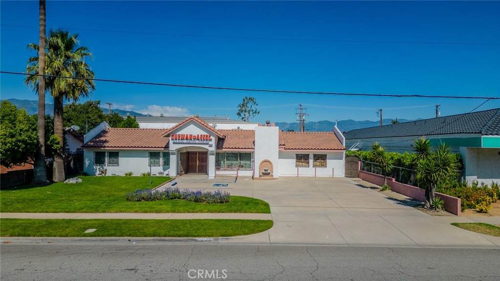 16838 Ivy Avenue - Photo 1