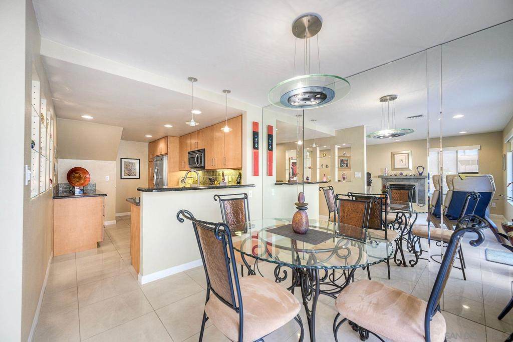 3467 Reynard Way - Photo 1