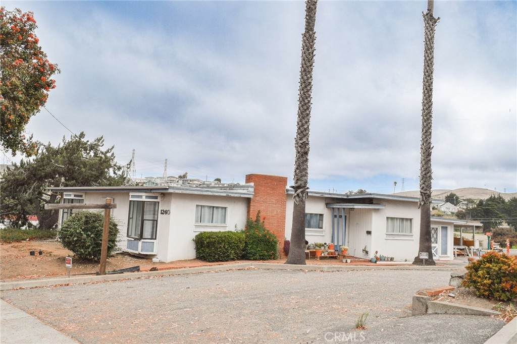 1260 Main Street - Photo 1