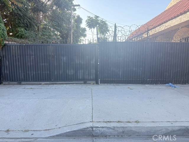 https://bt-photos.global.ssl.fastly.net/socal/orig_boomver_1_375183790-2.jpg