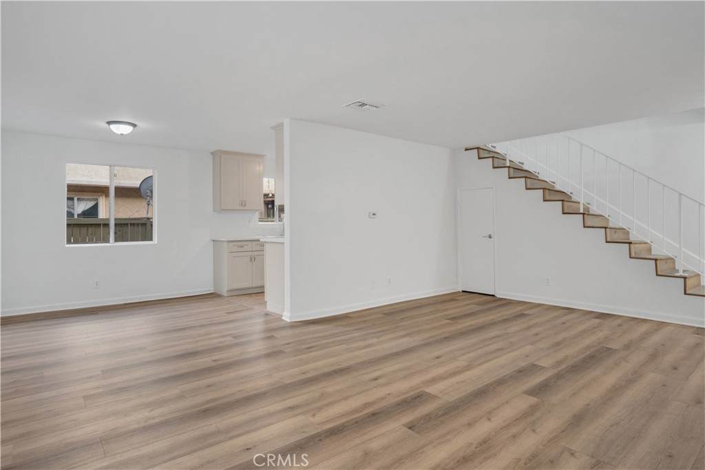 20214 Cohasset St. Unit #5 - Photo 1