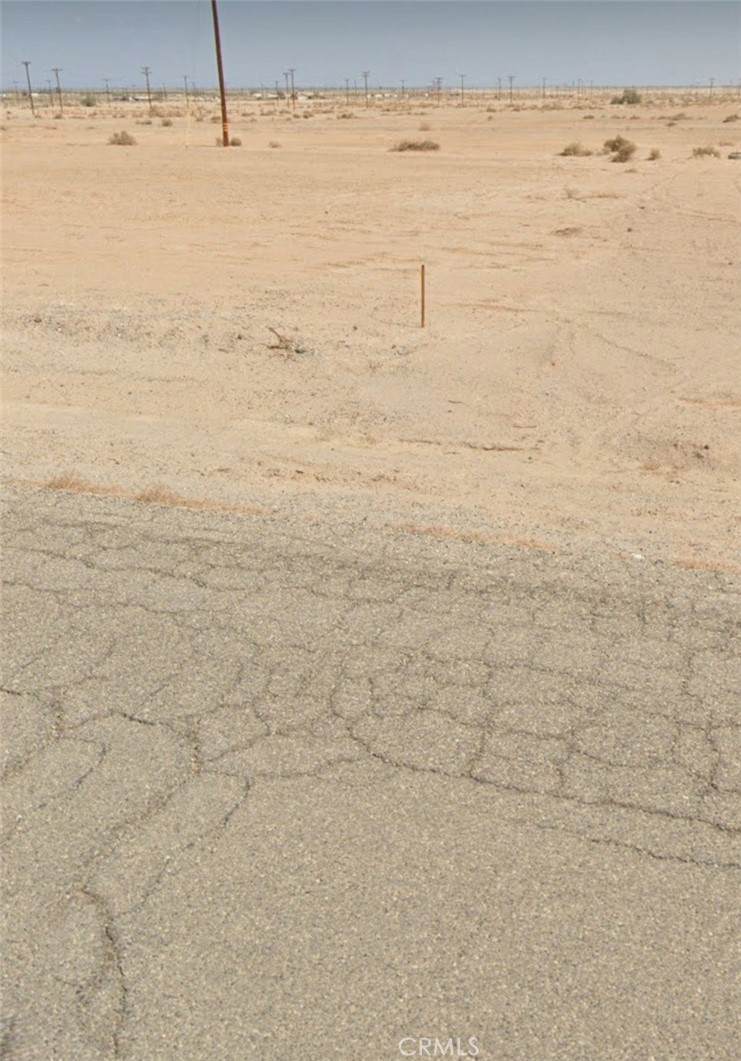 2062 Center Street - Photo 1