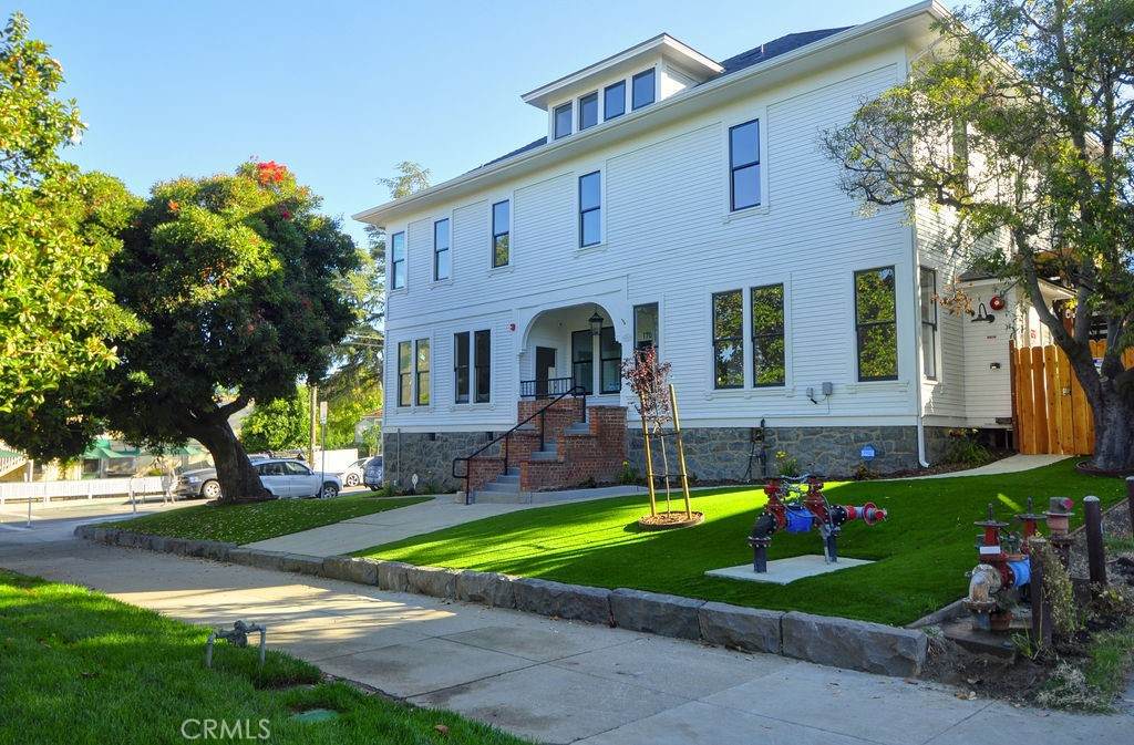 1700 Osos Street - Photo 1