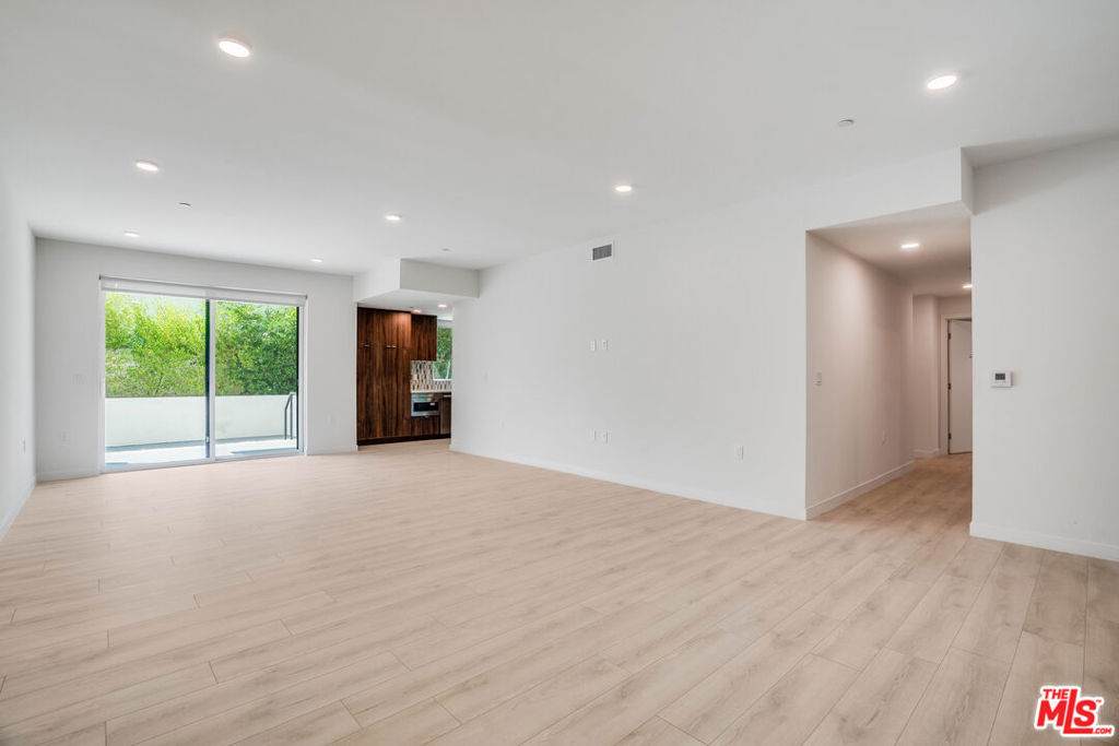 1021 Shenandoah Street - Photo 1