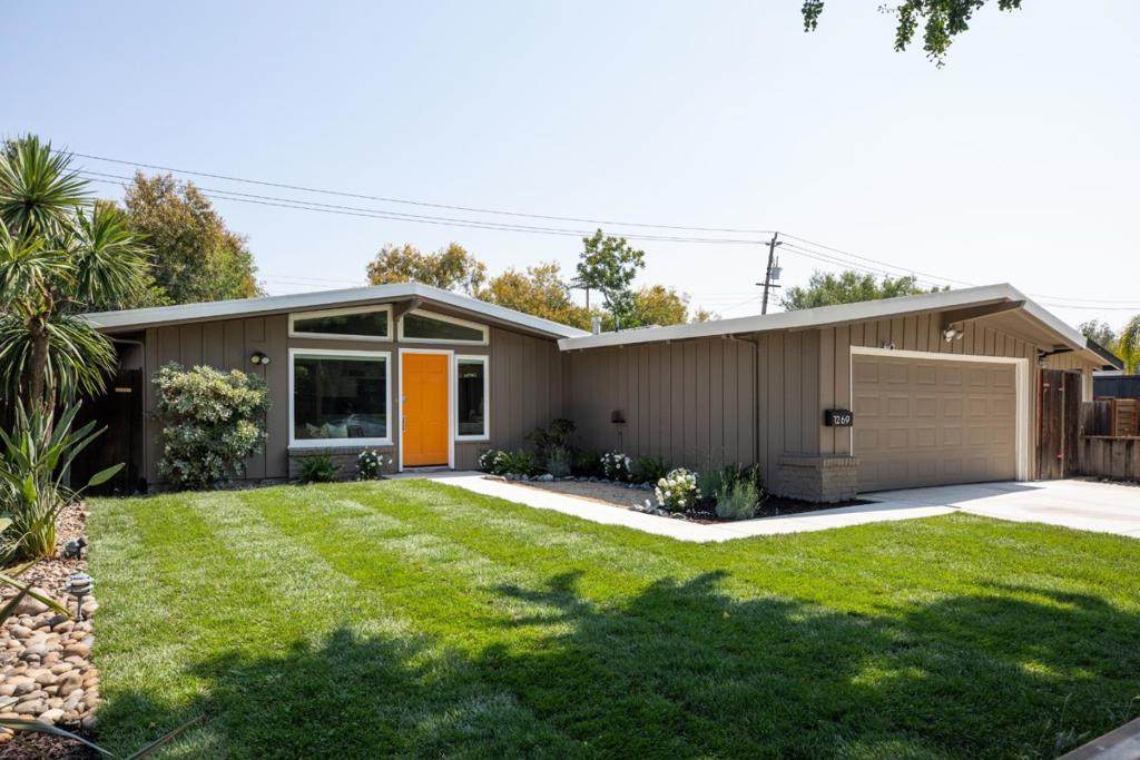 1269 Manzano Way - Photo 1