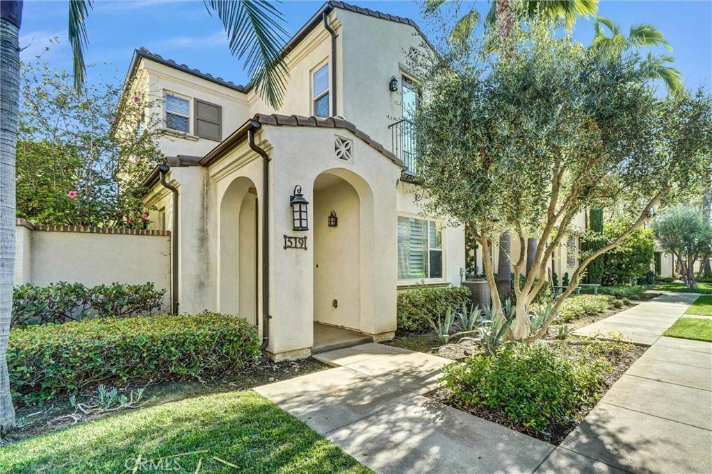 519 S Melrose Street - Photo 1
