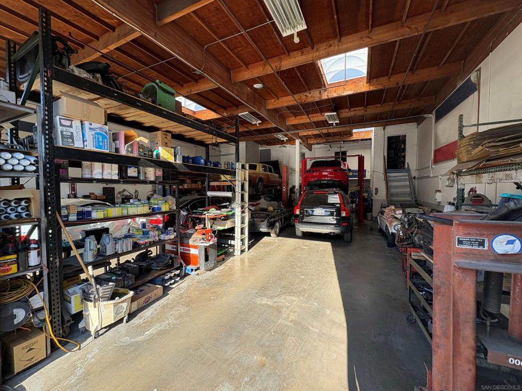 11421 Woodside Avenue - Photo 1