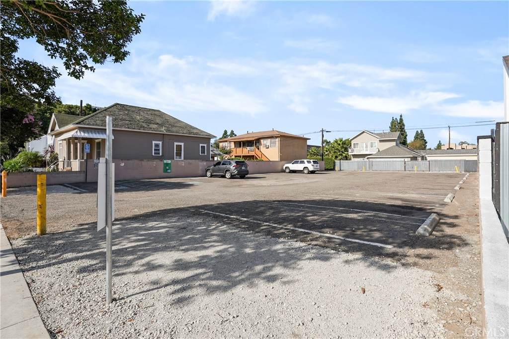 https://bt-photos.global.ssl.fastly.net/socal/orig_boomver_1_375206619-2.jpg