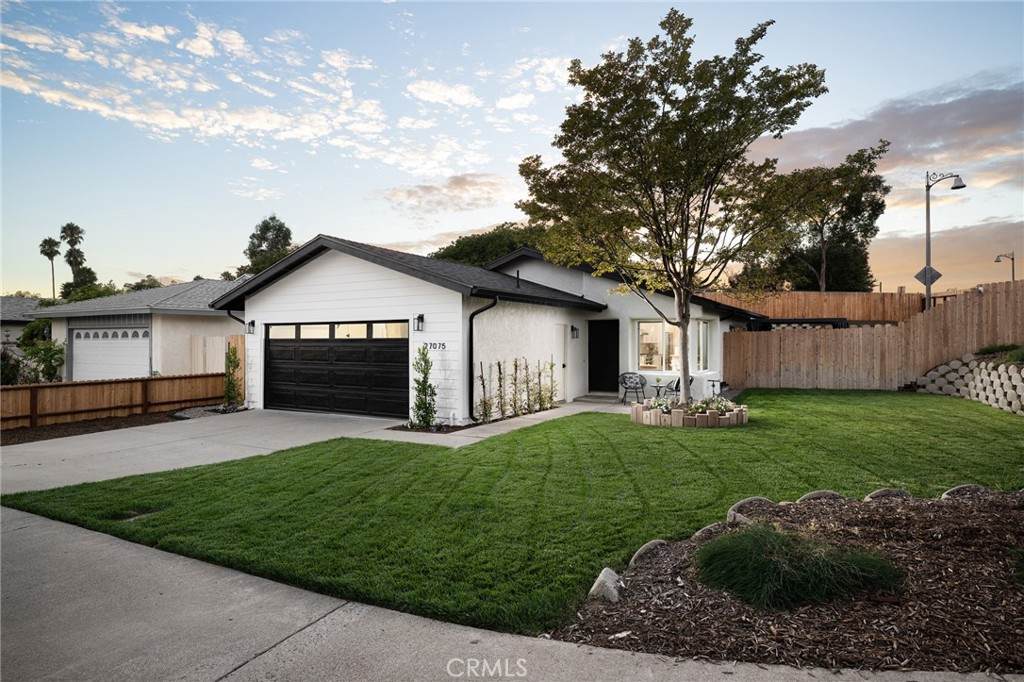 27075 La Fuente - Photo 1