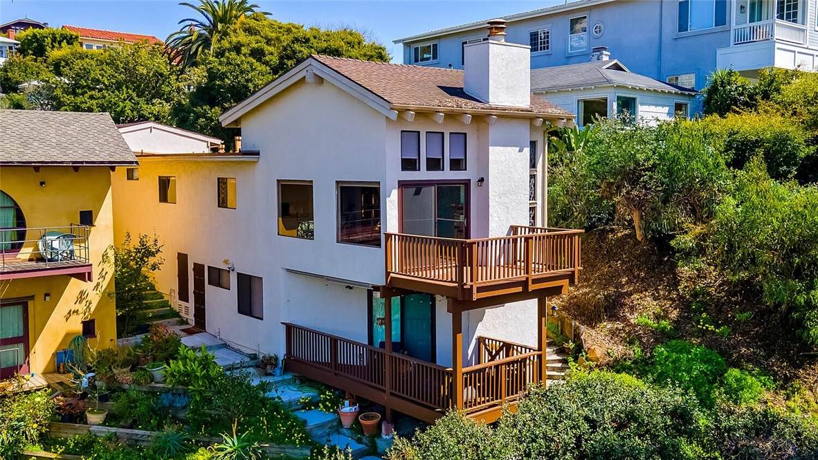 421 Loma Terrace - Photo 1