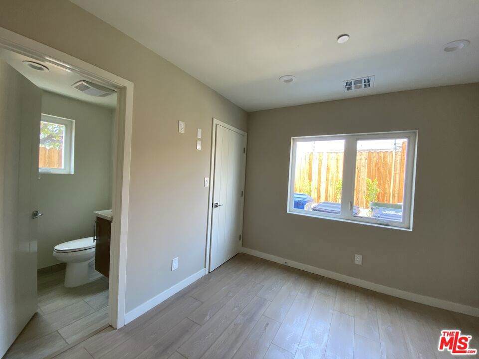 https://bt-photos.global.ssl.fastly.net/socal/orig_boomver_1_375209034-2.jpg