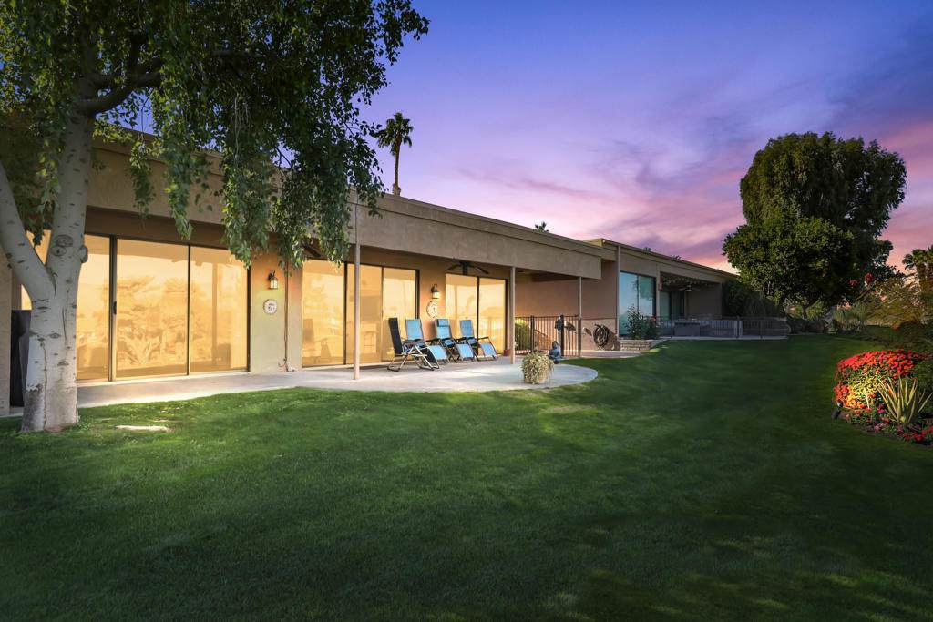 42420 Adams Street - Photo 1