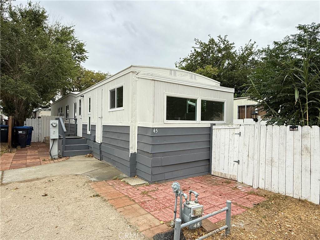 45415 28th st 28th Street E - Photo 1