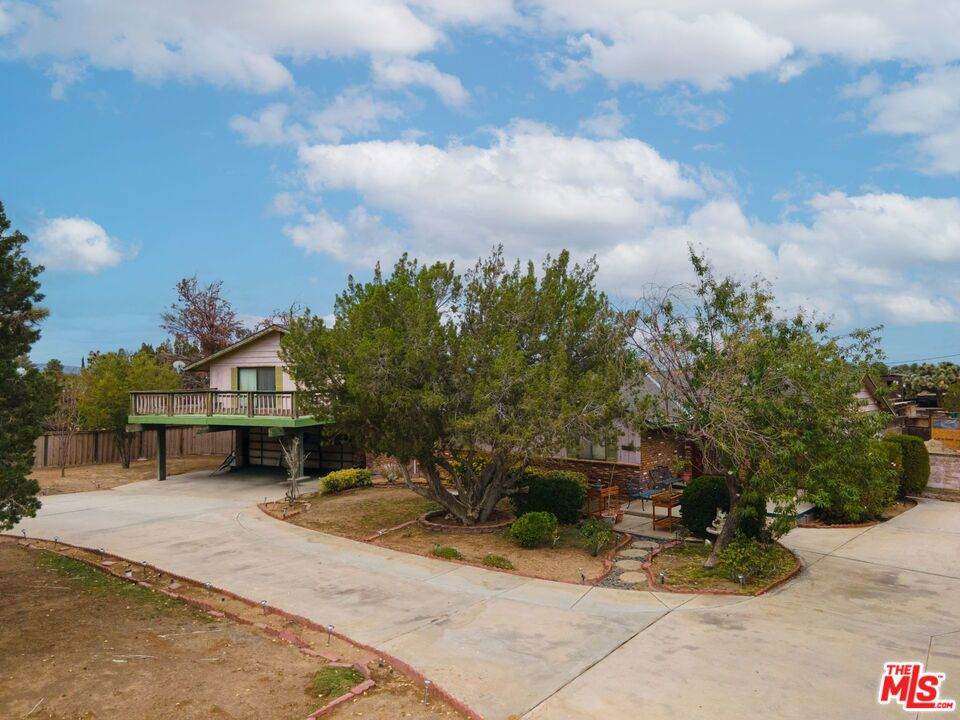 2057 Avenue O - Photo 1