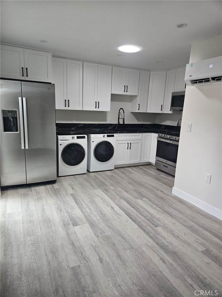 125 unit A Bennett Avenue - Photo 1