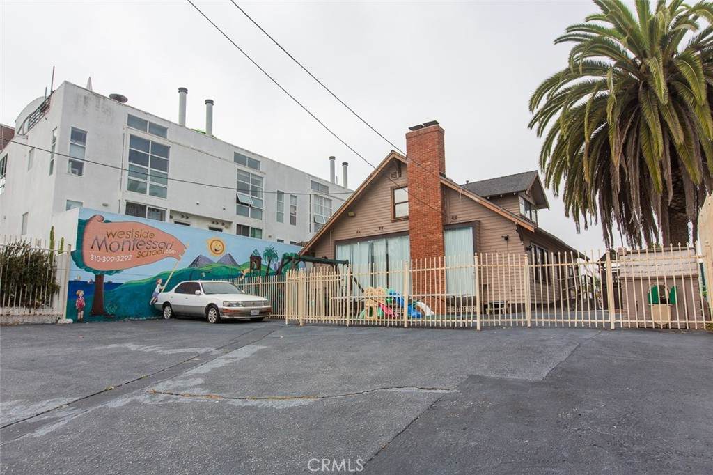 757 Pier Avenue - Photo 1