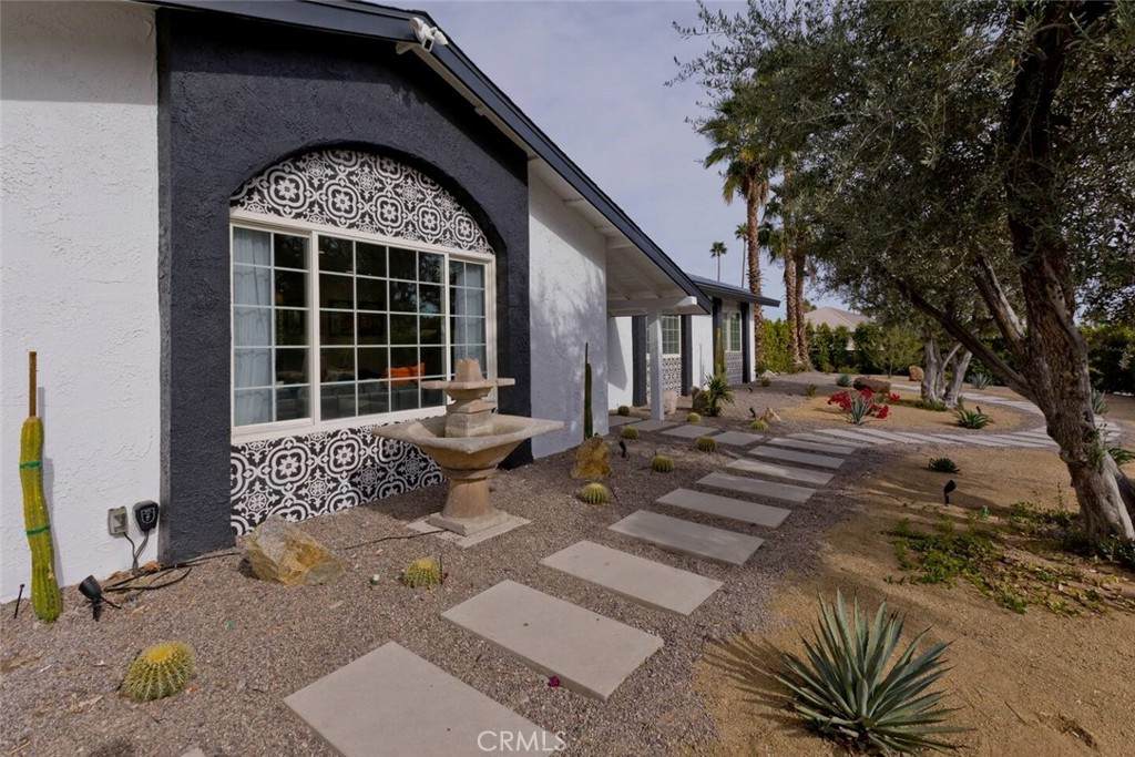 https://bt-photos.global.ssl.fastly.net/socal/orig_boomver_1_400062058-2.jpg