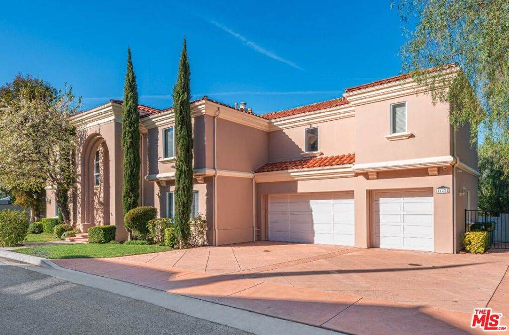 11221 Briarcliff Lane - Photo 1