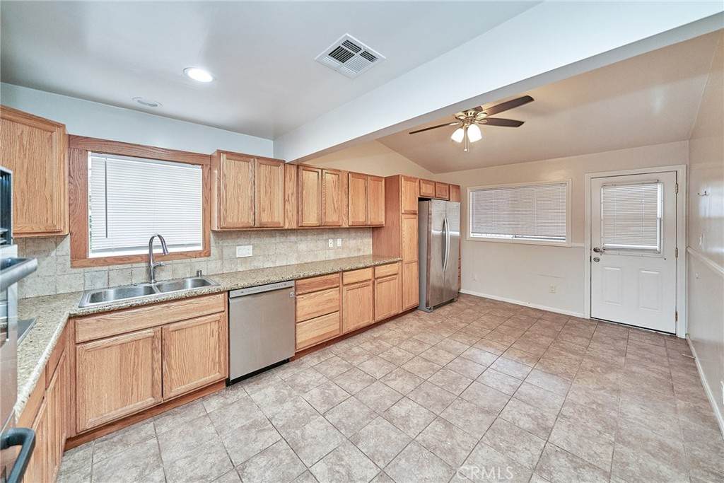 3251 Honolulu Avenue - Photo 1