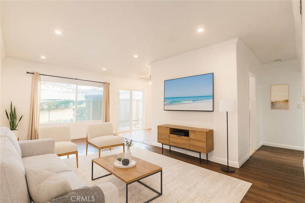 1470 Lambert - Photo 1