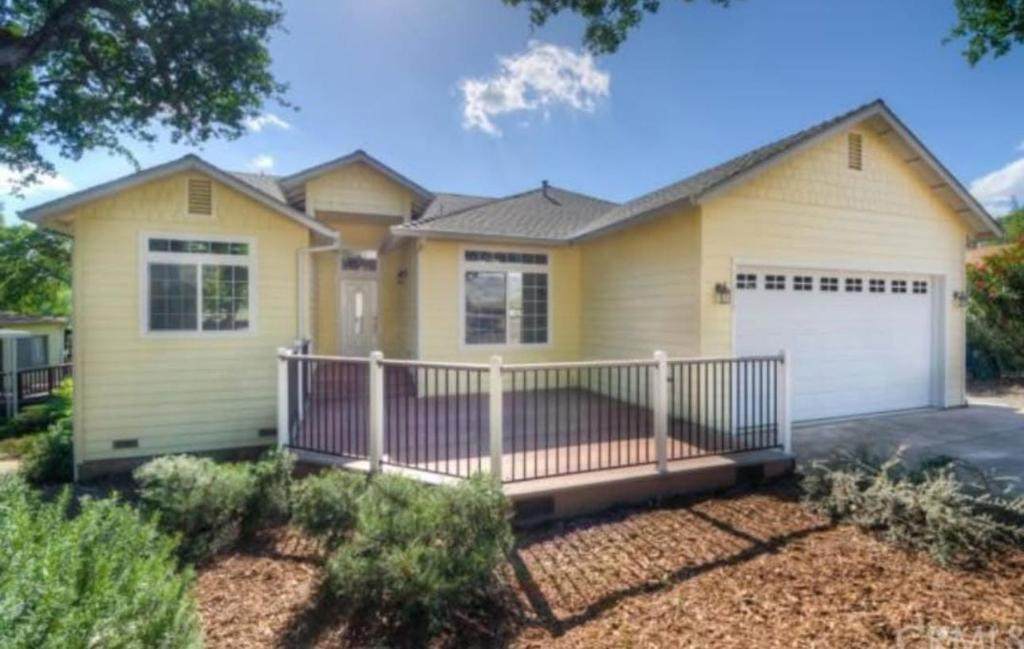 559 Silver Leaf Drive - Photo 1