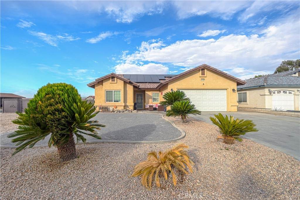 27220 Strawberry Lane - Photo 1