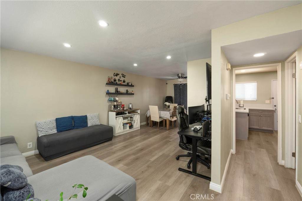 349 Eucalyptus - Photo 1