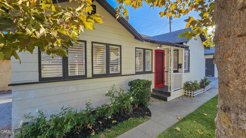 1655 Allen Avenue - Photo 1