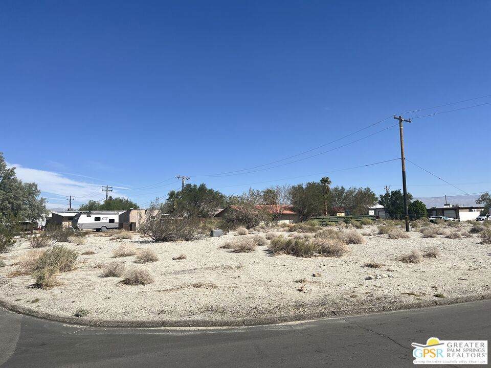 https://bt-photos.global.ssl.fastly.net/socal/orig_boomver_1_400238451-3.jpg