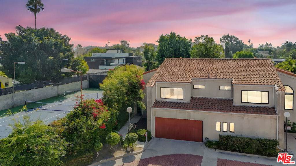 10748 National Boulevard - Photo 1