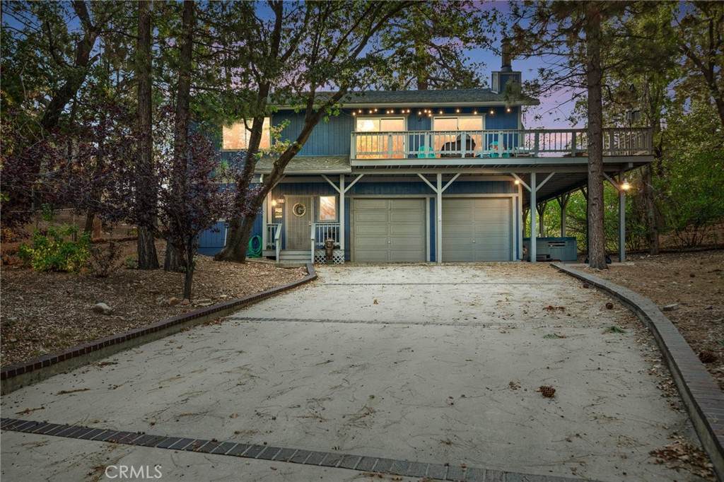 674 Butte Avenue - Photo 1