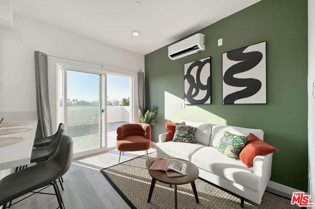 3124 11th Street - Photo 1