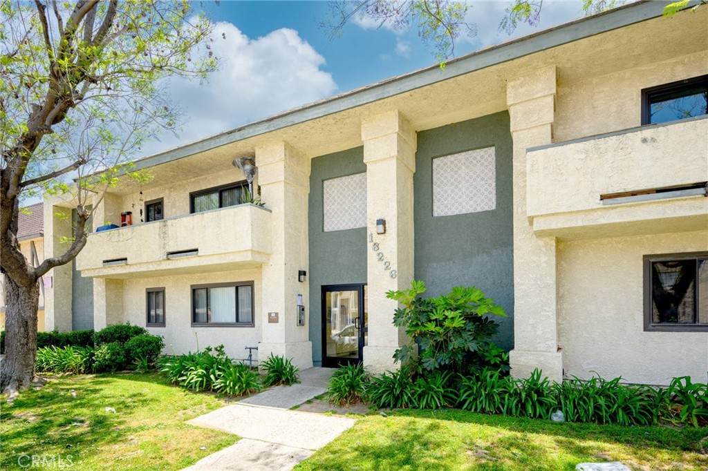 16226 Vanowen Street - Photo 1