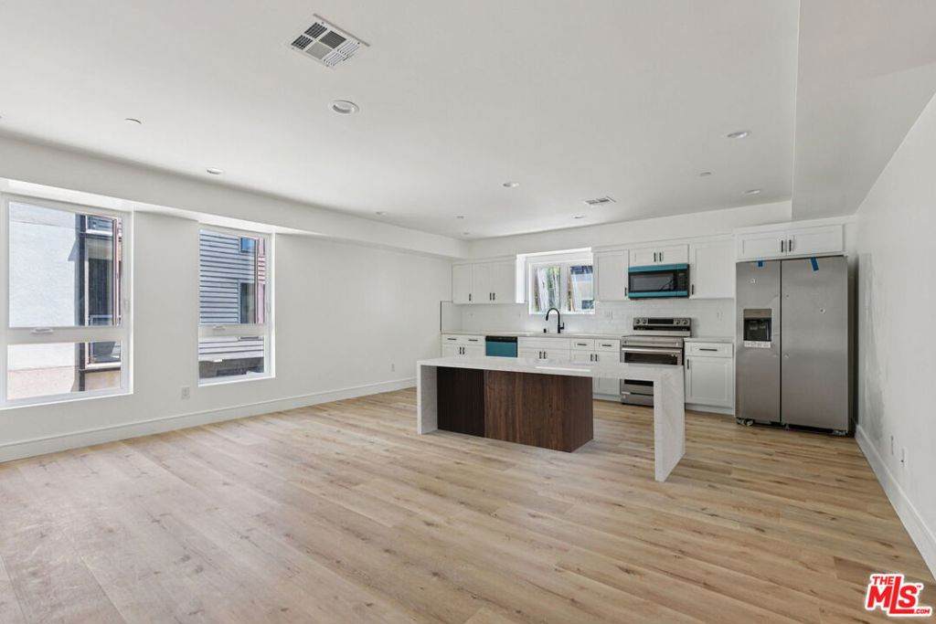 2113 Holly Drive - Photo 1