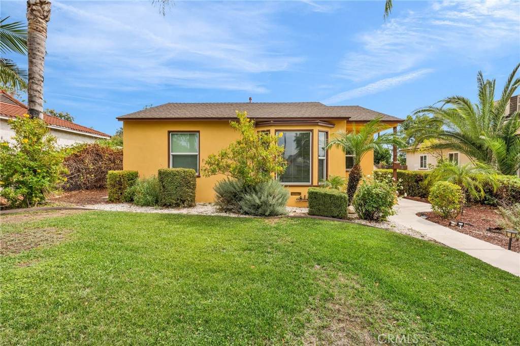 748 Campus - Photo 1