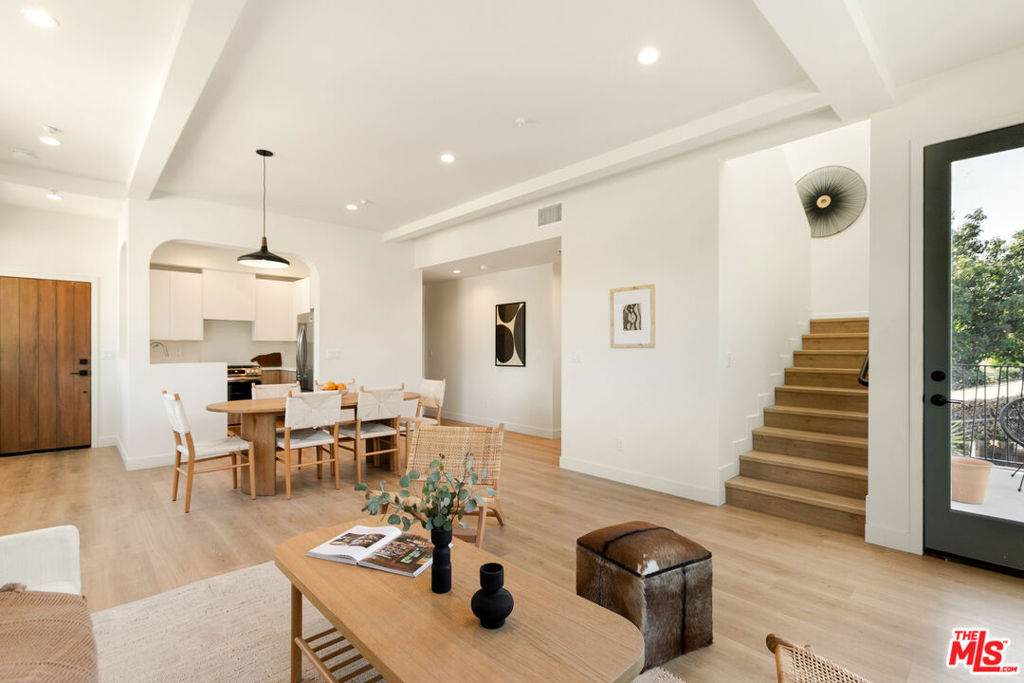 2847 1/2 Marsh Street - Photo 1