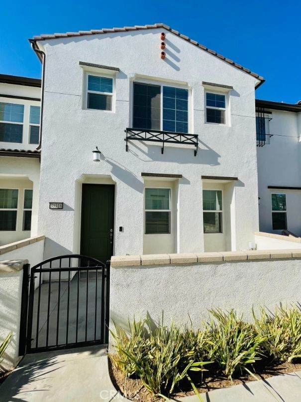 30316 Town Square Drive - Photo 1