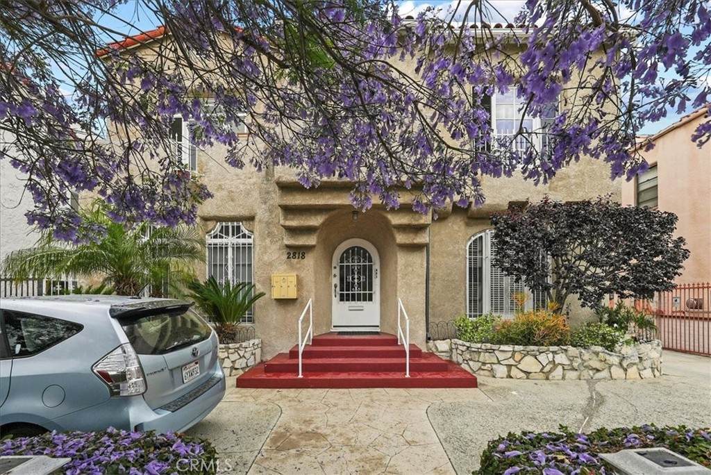 2818 2818 Bronson - Photo 1