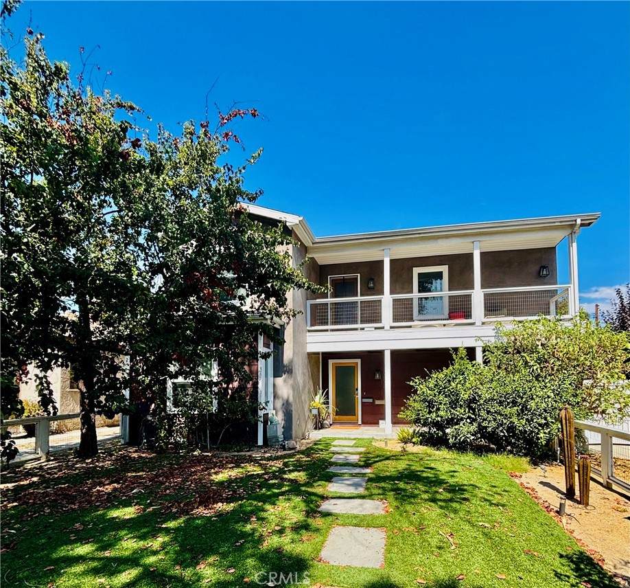 2909 Clark Avenue - Photo 1