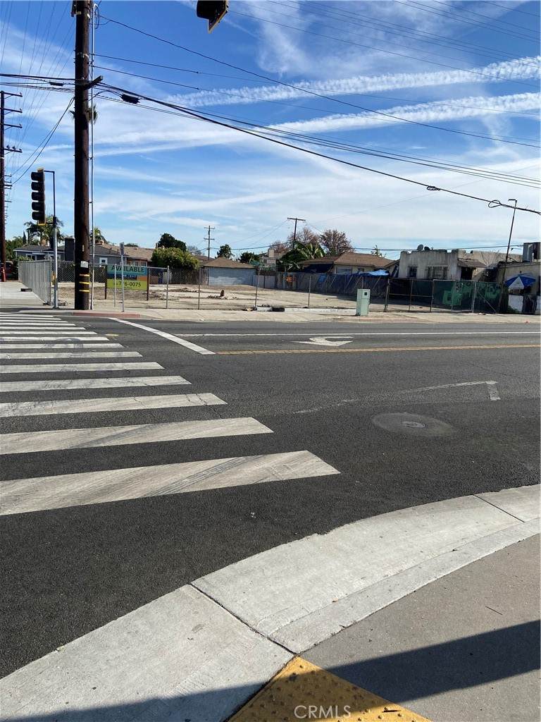 https://bt-photos.global.ssl.fastly.net/socal/orig_boomver_1_400506268-2.jpg