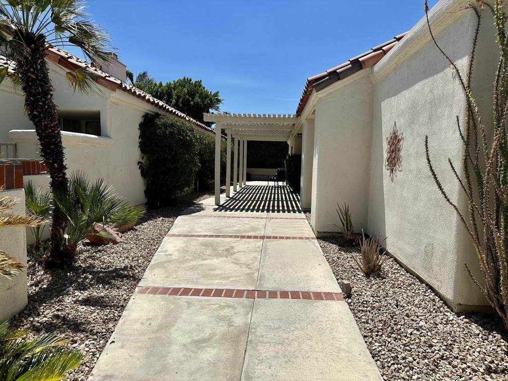 43755 Calle Las Brisas - Photo 1