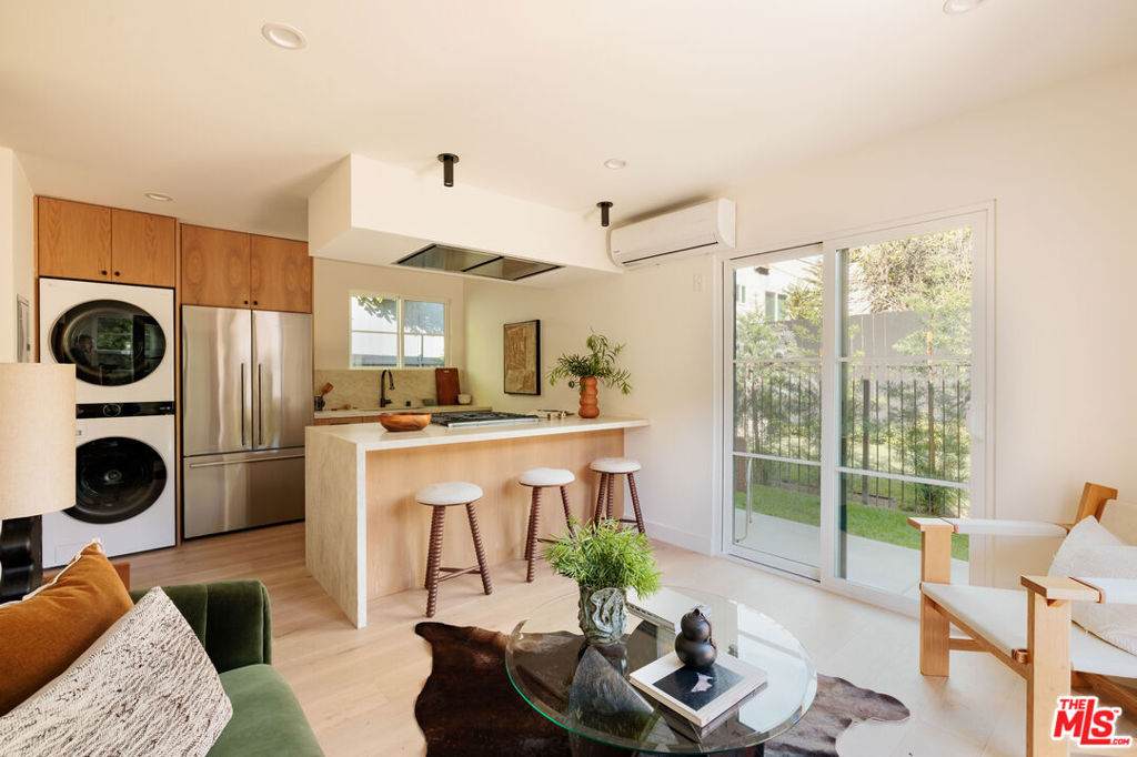 1016 Manzanita Street - Photo 1