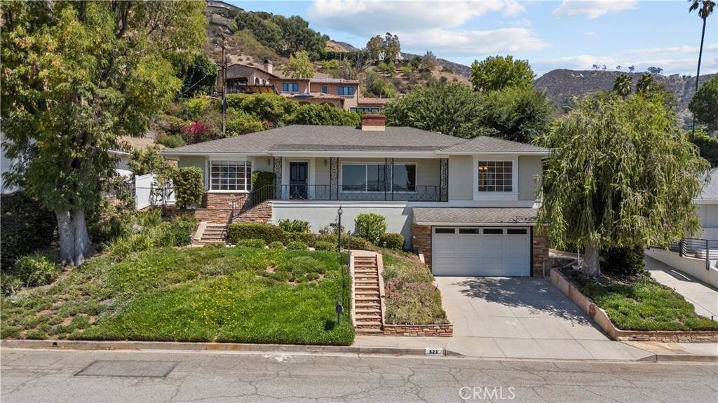 523 Meadows - Photo 1