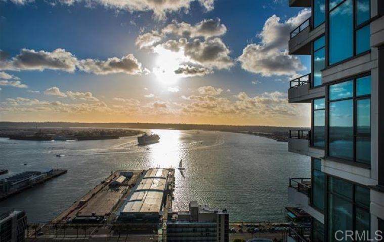 1205 Pacific Highway - Photo 1