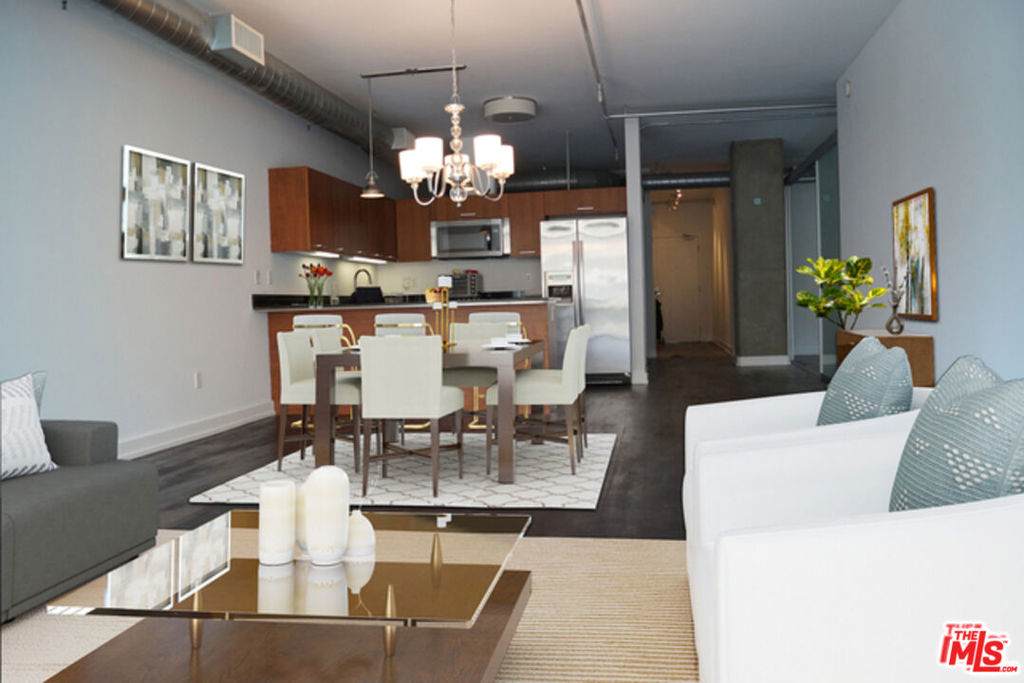 645 9th Street - Photo 1