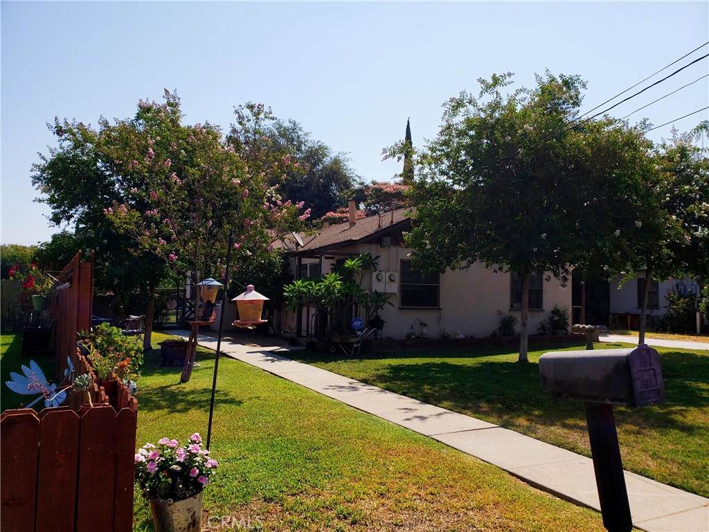 3931 Everest Avenue - Photo 1