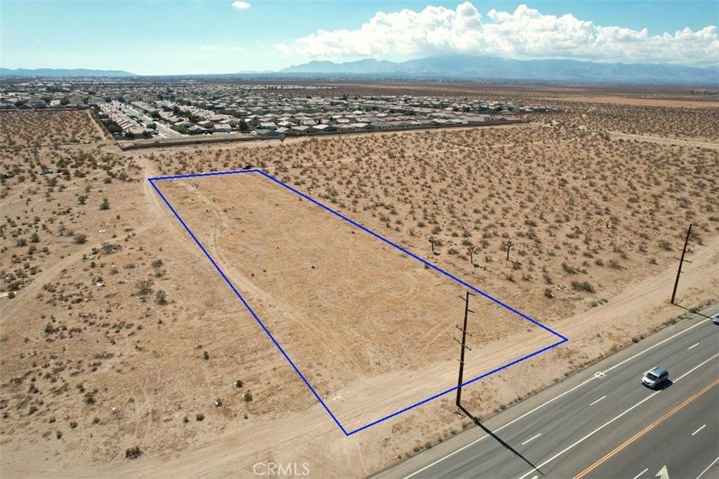 9 Palmdale - Photo 1